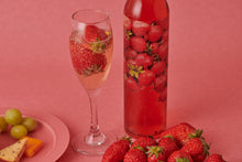 画像をギャラリービューアに読み込む, 完熟いちごリキュールBERRY HOLIC